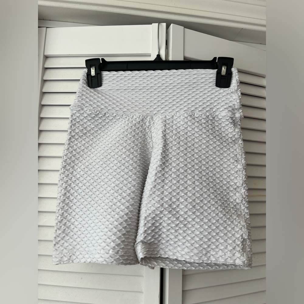 2 for $15 BBB closet clean out!